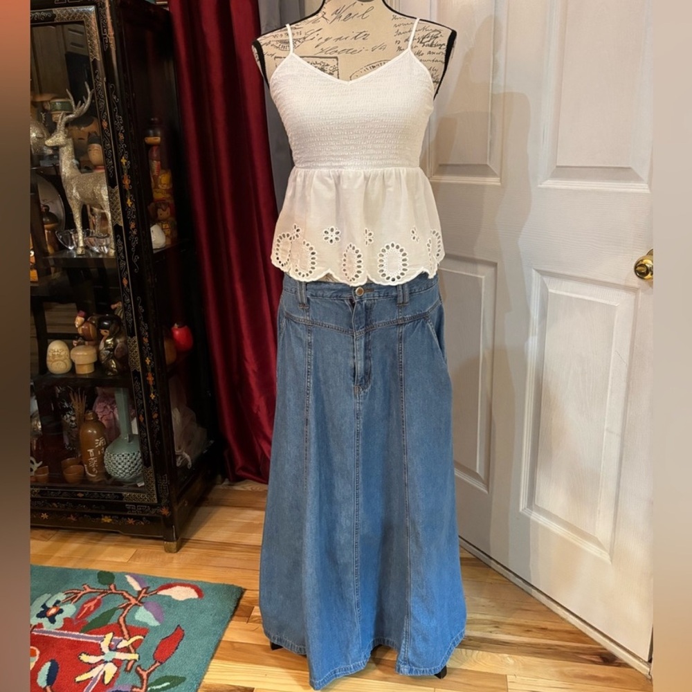 Vintage 90’s Bill Blass Denim Maxi Skirt